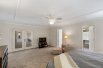19_3843Regent_021