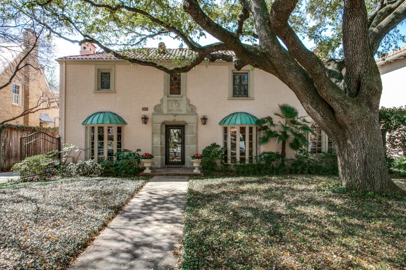 4409beverlydrdallastxHighRes1 Doris Jacobs